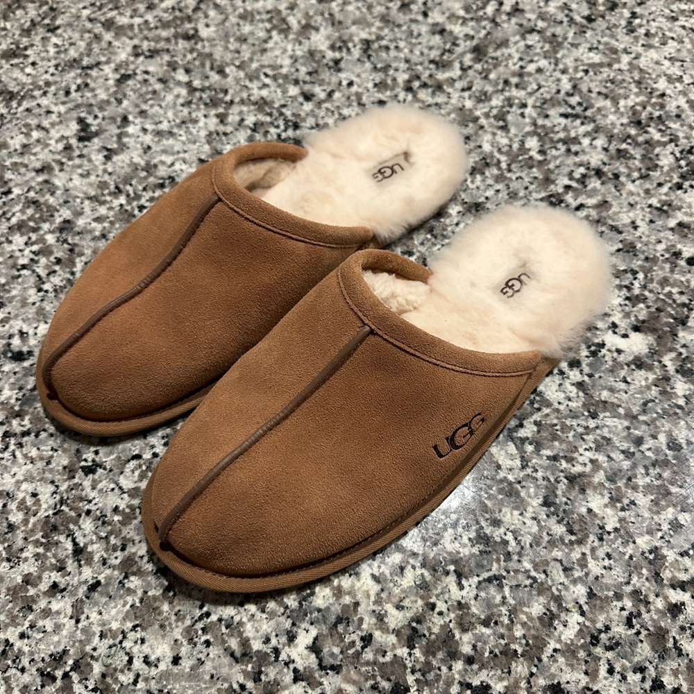 Ugg Men’s Scuff Slippers